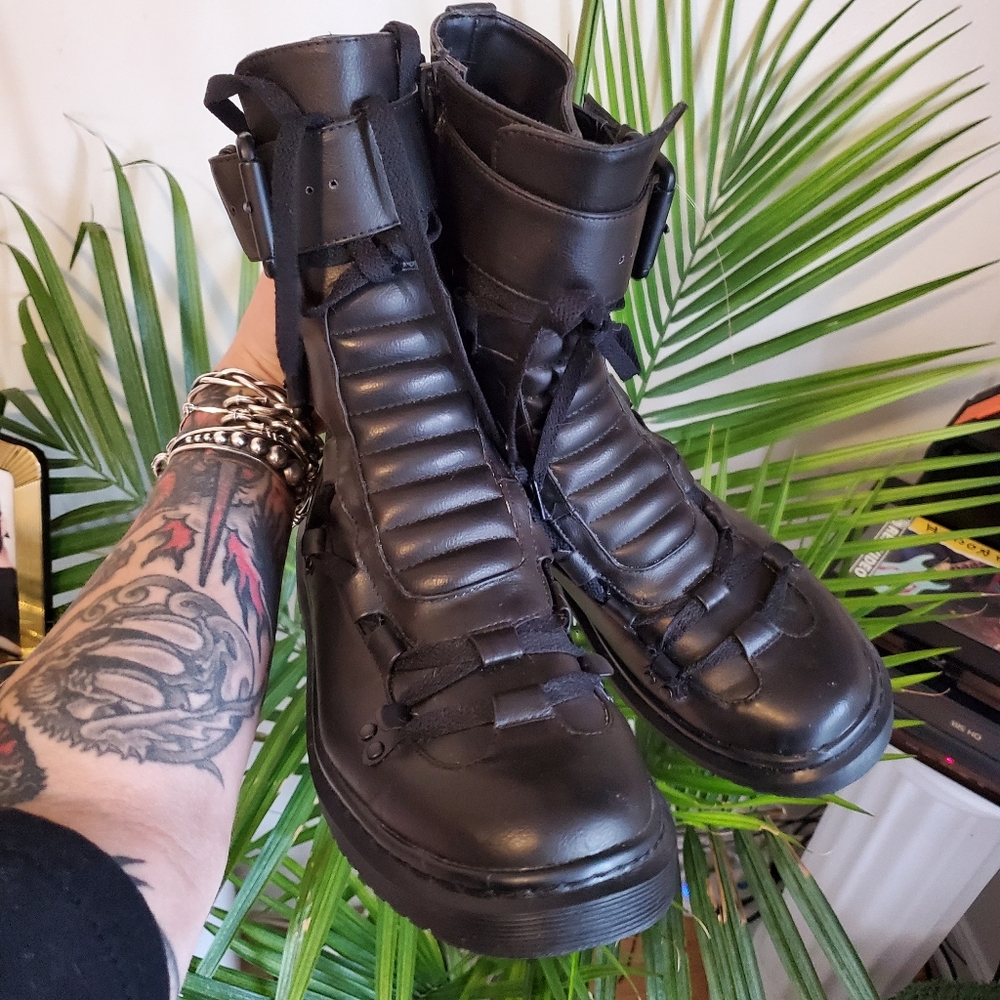 Current Mood Black Boots